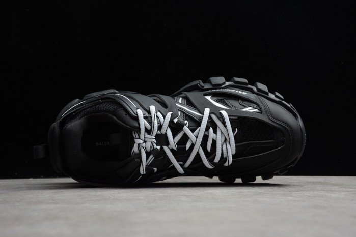 BL TRAINERS TRACK -KICKZE BL 23