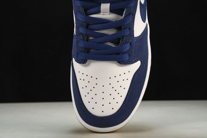 Dunk Low SB 