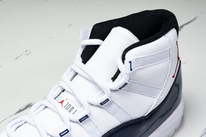 Air Jordan 11  LH0296-400