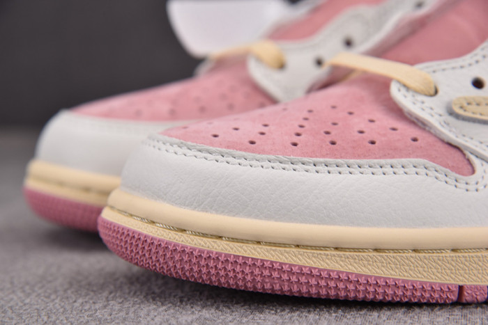 Travis Scott x Air Jordan 1 Low OG DM7866-600