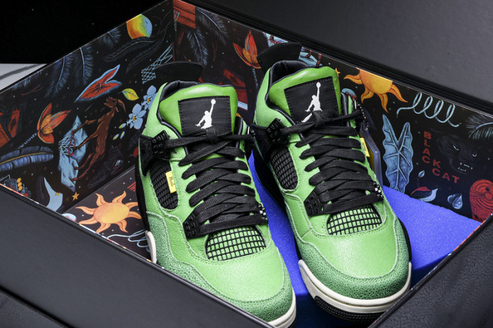 Air Jordan JORDAN 4 RETRO 