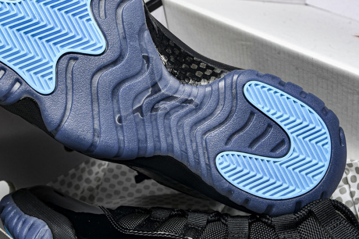 Jordan 11 Retro Gamma Blue (2025)  CT8012-047