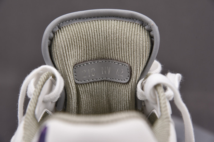 D1R* B27  SNEAKER  KICKZE DR-41