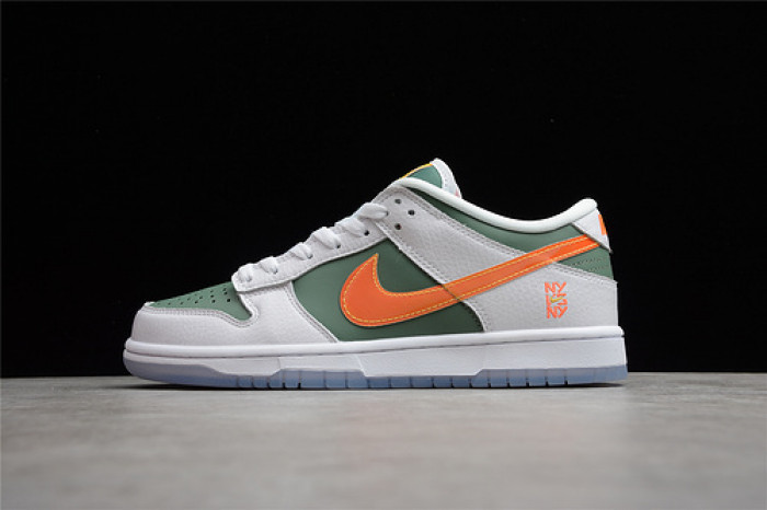 Nike Dunk Low NY vs. NY - DN2489-300