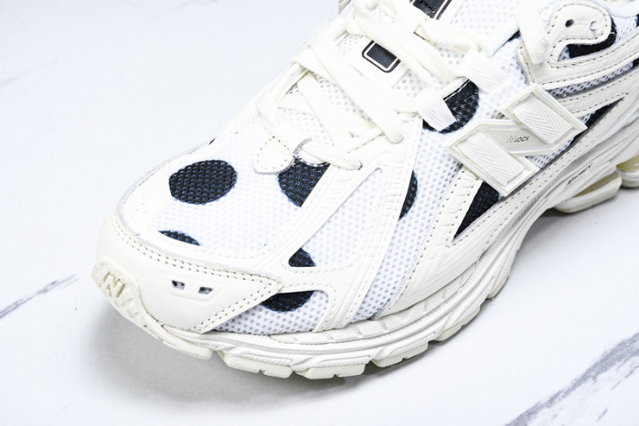 N*EW B*ALANCE COPSHOE NB-135