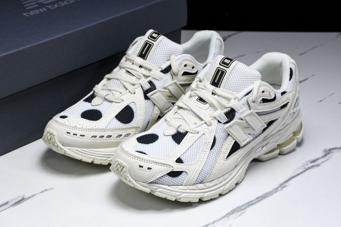 N*EW B*ALANCE COPSHOE NB-135