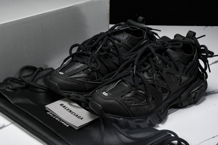 BL TRAINERS TRACK -COPSHOE BL 330