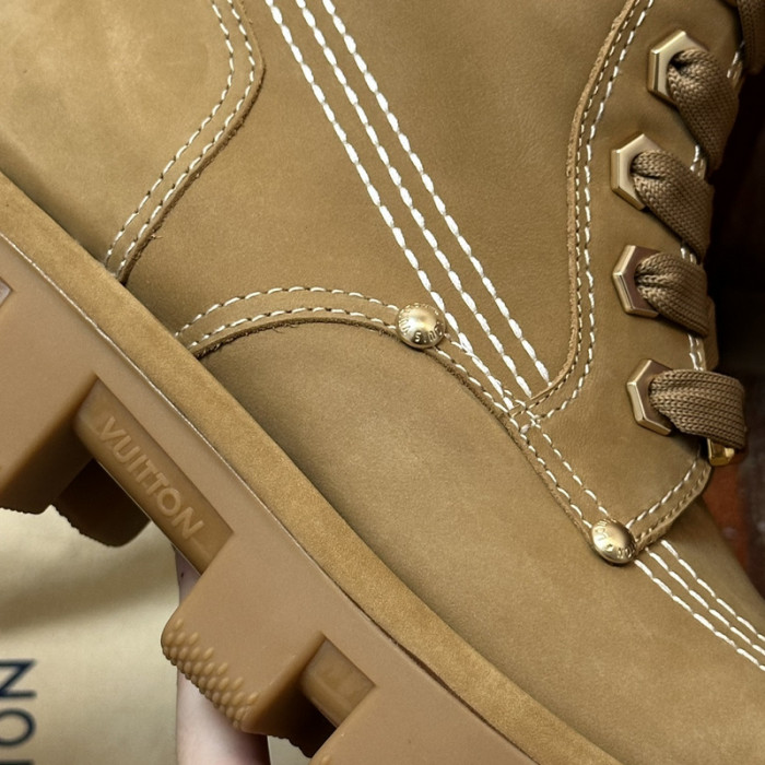 LVT  BOOT   COPSHOE  L&V-344