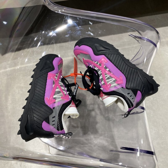 OF C/O ODSY-1000 SNEAKER   KICKZE OW-19