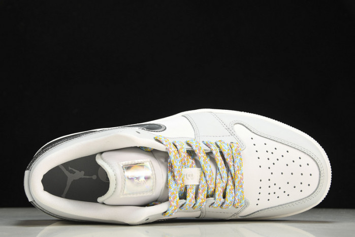 Jordan 1 Low SE Tear Away Silver - DX6070-101