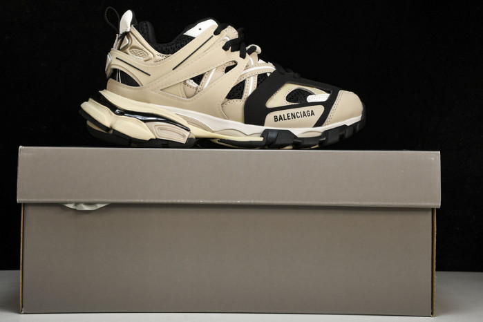 BL TRAINERS TRACK -COPSHOE BL 249