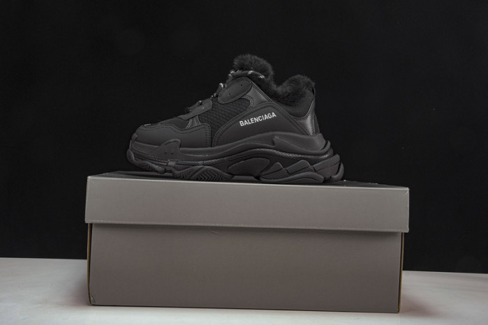 BL TRIPLE S TRAINERS    -KICKZE BL71