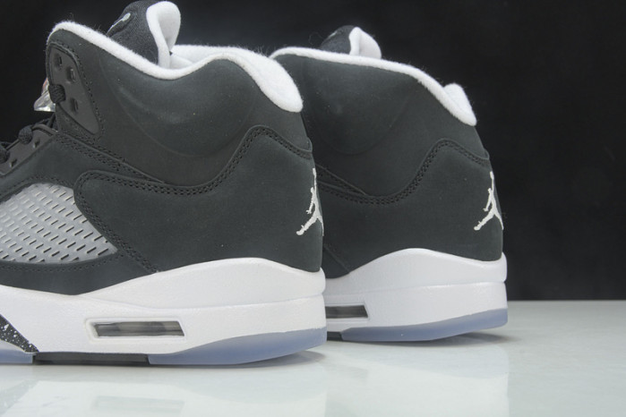 AirJordan 5 Retro Oreo CT4838-011