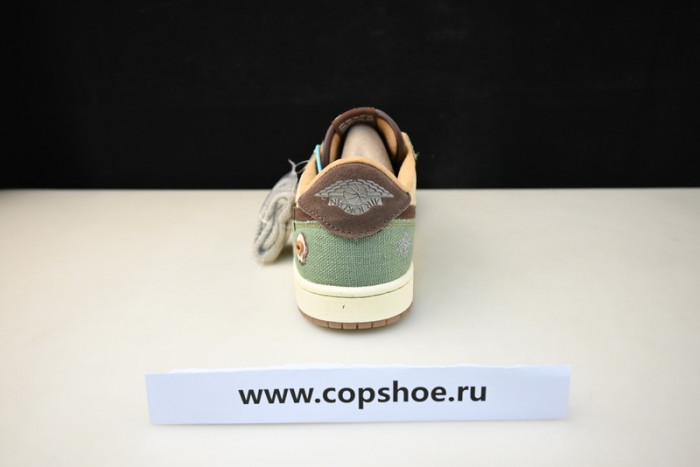 Jordan 1 Retro Low OG Zion Williamson Voodoo  DZ7292-200