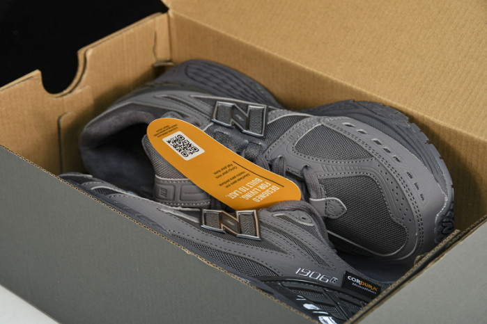 N*EW B*ALANCE COPSHOE NB-057