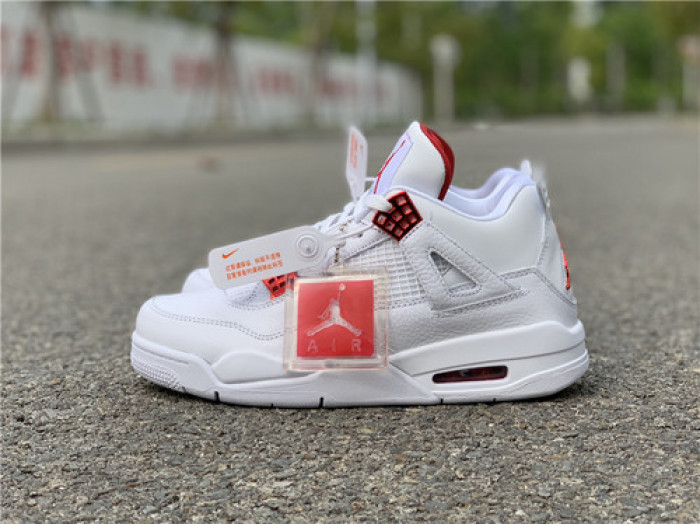 Air Jordan 4 “University Red”  CT8527-112