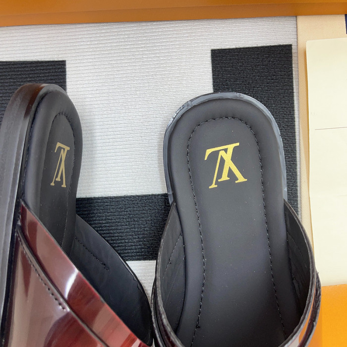 LVT SLIDE COPSHOE LVS-33