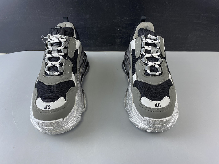 BL TRIPLE S TRAINERS CLEAR SOLE BLACK GREY  545325 g09O1 9532