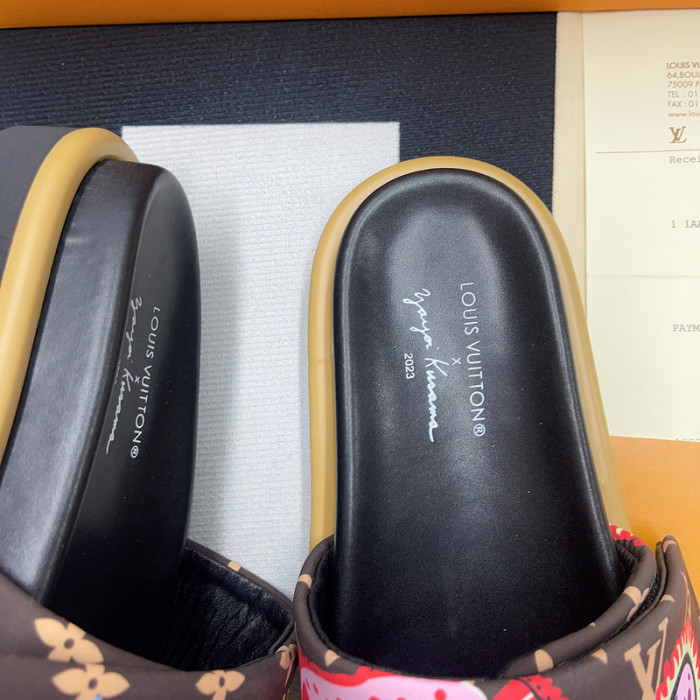 LVT SLIDE COPSHOE LVS-22