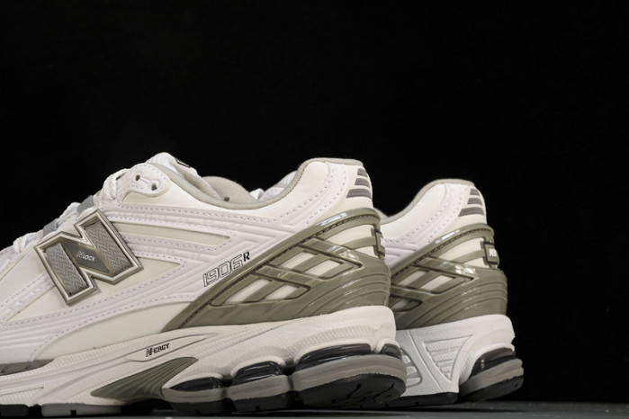 N*EW B*ALANCE COPSHOE NB-077