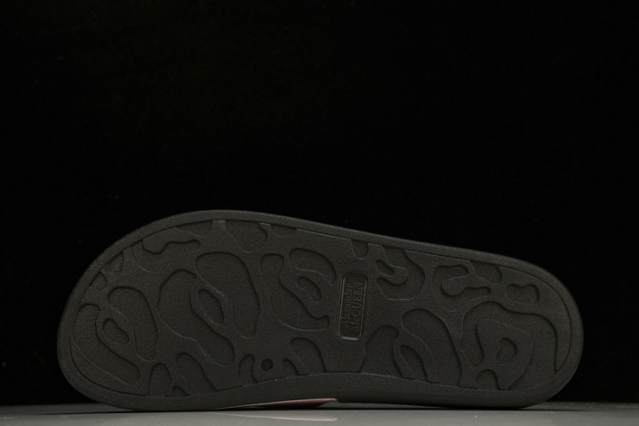 mcqueen  slide cophsoe MQS-01