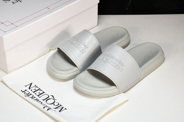 mcqueen  slide cophsoe MQS-03