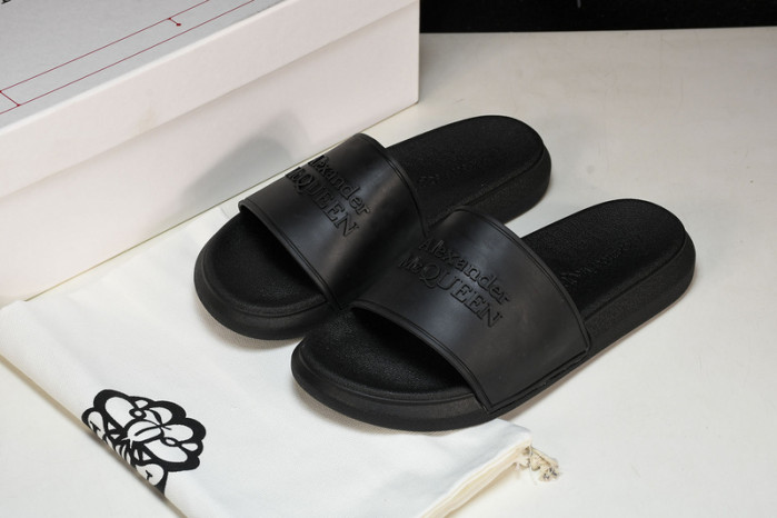 mcqueen  slide cophsoe MQS-06