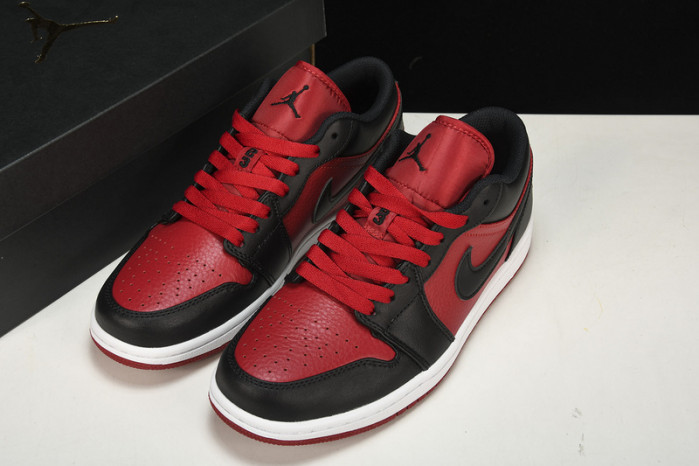 Jordan 1 Low Black Gym Red - 553558-610
