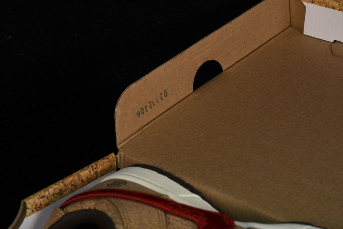 Dunk Low SP CLOT Cork - FN0317-121