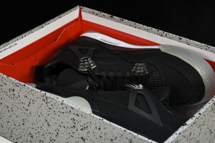 Jordan 4 Retro136863