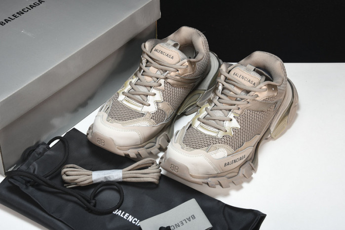 BL TRAINERS TRACK -COPSHOE BL 126