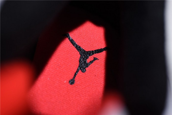 Air Jordan 4 Hot Lava 308497-116