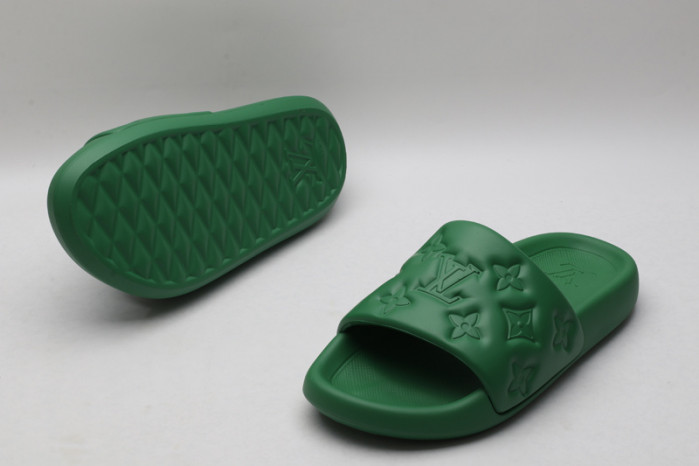 LVT SLIDE KICKZE LVS-15