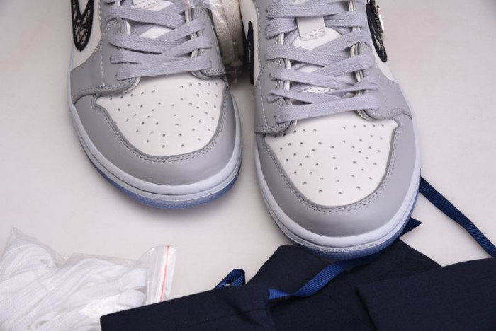 AIR Jordan 1  X Dr  low